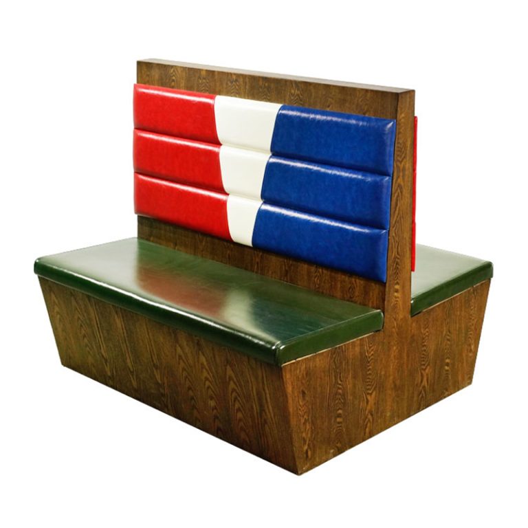 Диван из твердого дерева